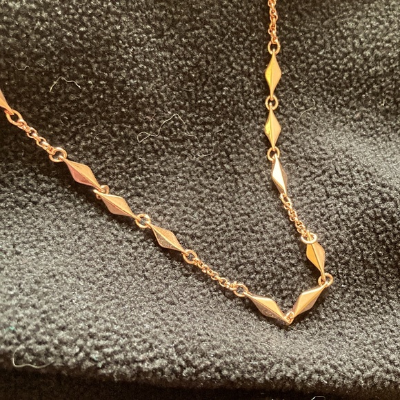 Rose gold necklace - Picture 2 of 10
